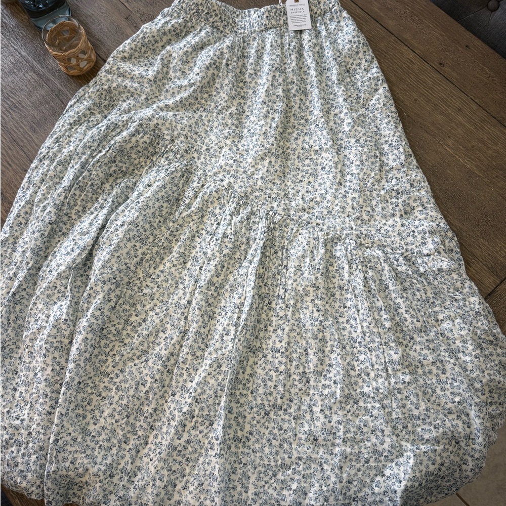 American Eagle Outfitters Silver Maxi Bubble Skirt